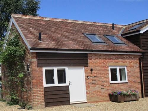 The Red Barn Apartment Long Wittenham ภายนอก รูปภาพ